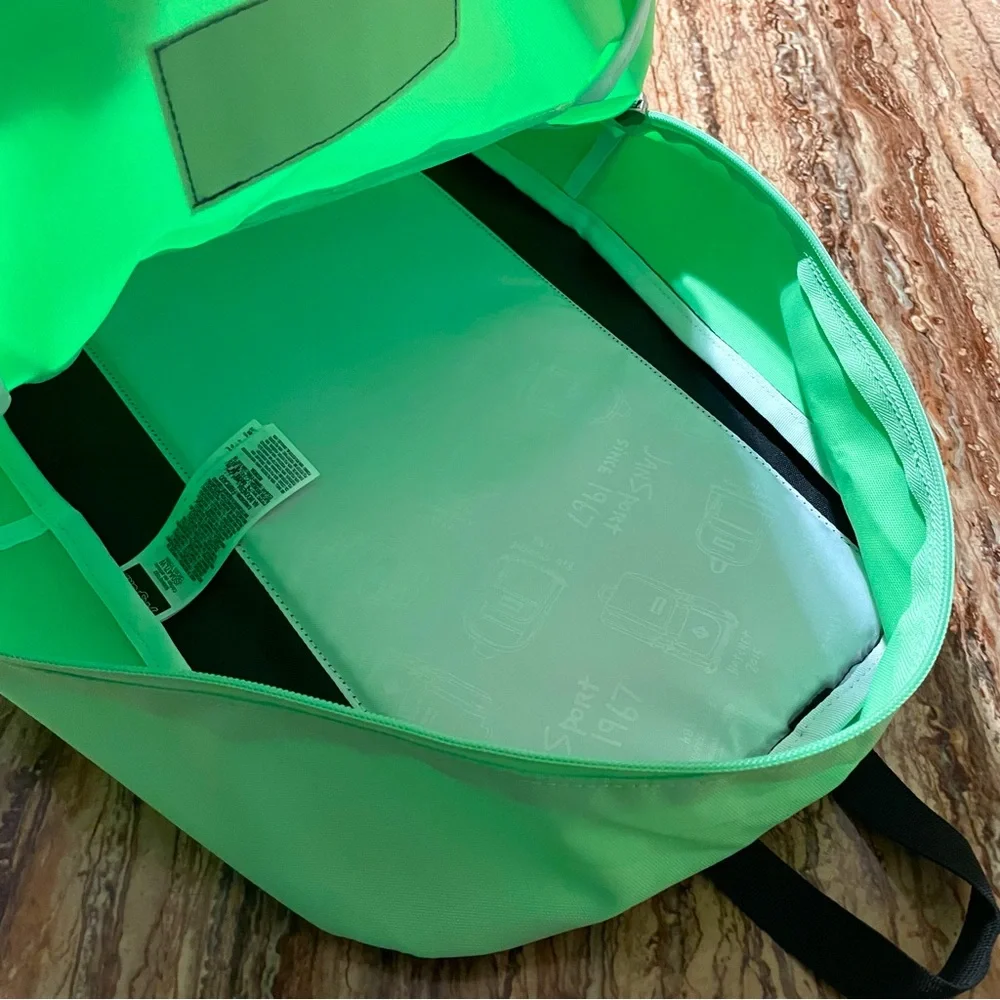 JanSport - Picture 4 of 6